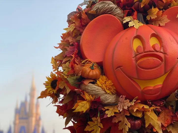 Ultimate Guide to Thanksgiving at Disney World 2024: Tips, Park Hours, Dining & More