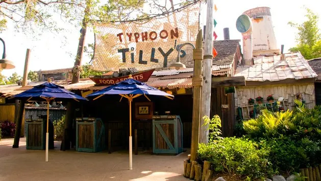 Complete Guide to Typhoon Lagoon at Disney World - Typhoon Tilly’s (lunch)