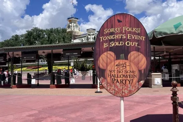 mnsshp sold out sign