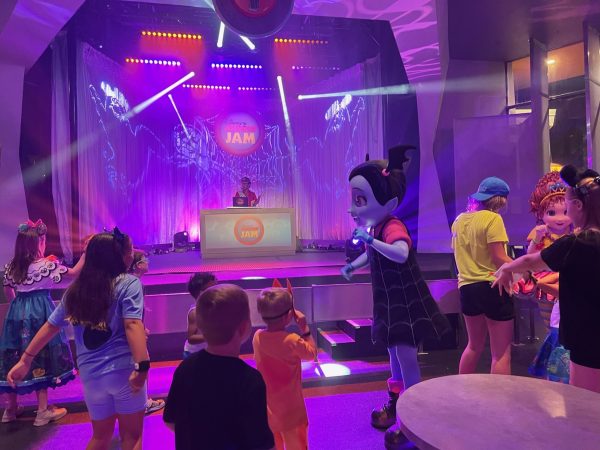 PHOTOS: Disney Junior Jam Dance Party Relocated for 2023 Mickey's  Not-So-Scary Halloween Party