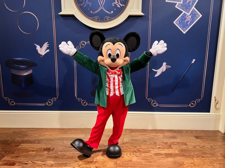Where to find the Characters at Mickey’s Very Merry Christmas Party