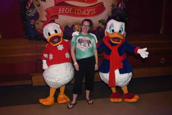 donald and scrooge mcduck mickey's very merry christmas party